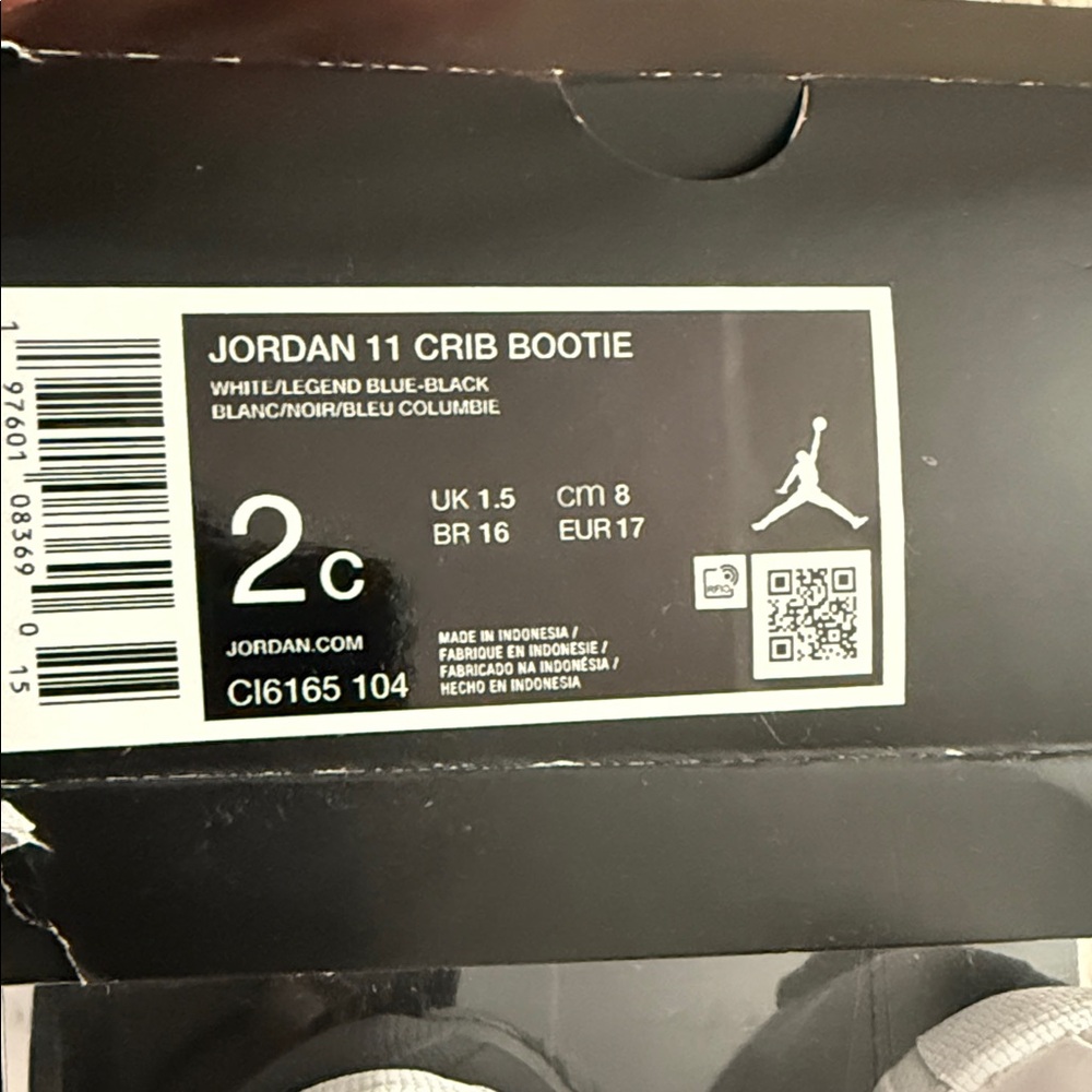 Jordan Kids' Sneakers - White and Blue - Picture 4 of 4